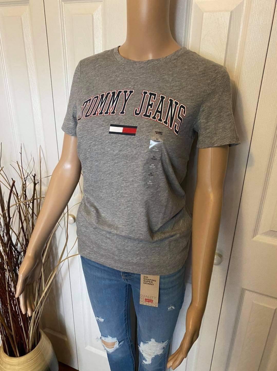 Blusa Casual Manga Corta Tommy Hilfiger Original Logo gris