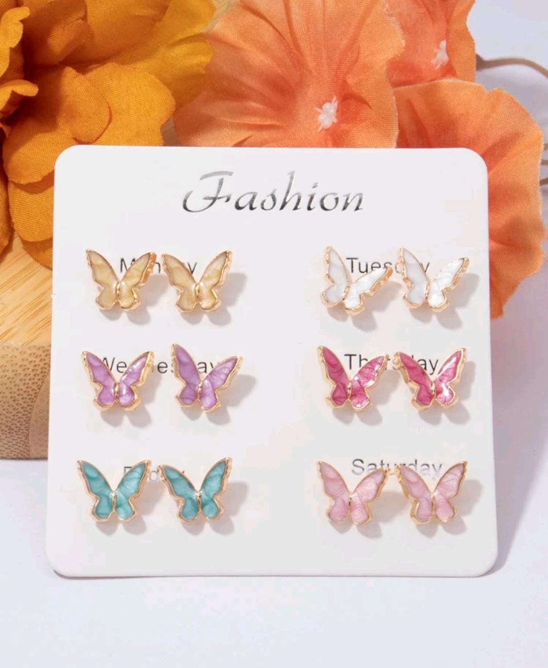 6 pares / set pendientes de tachuela con mariposa